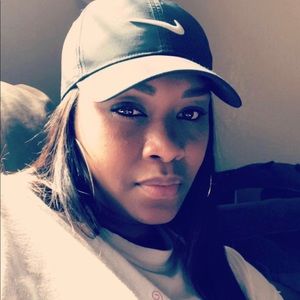 Meet your Posher, Chantilly